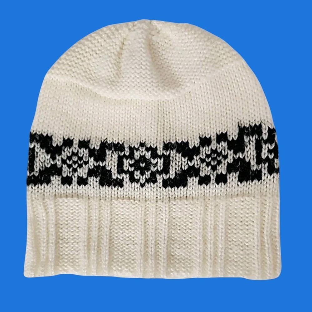NWOT Fair Isle Winter Beanie Black & White One Size Acrylic Classic Ski Resort